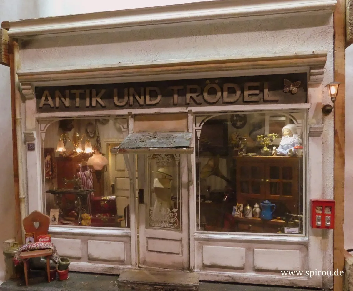 Antik und Trödel in der Schublade